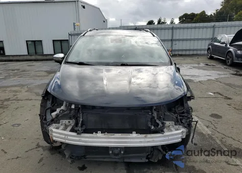 2018 Chrysler Pacifica Hybrid Limited from USA, damaged, VIN 2C4RC1N75JR230327